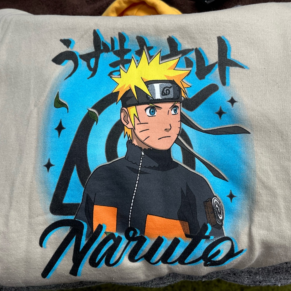 Naruto Graphic Sweatshirt